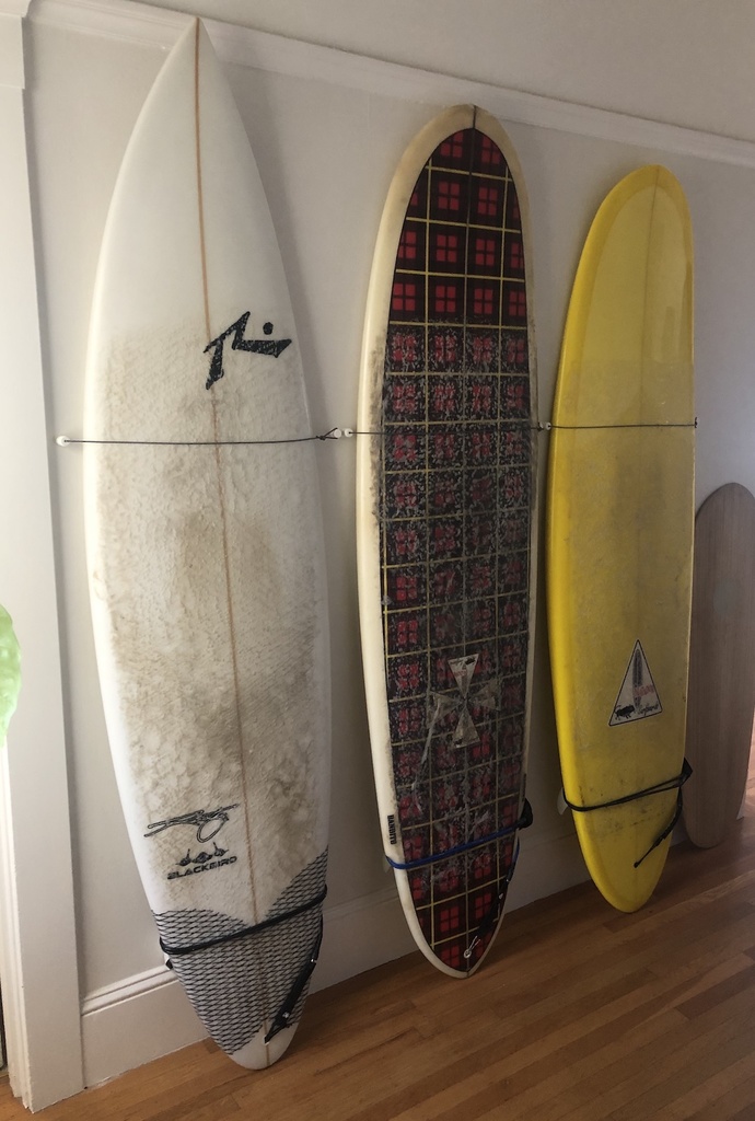 Minimalist Surfboard Wall Mount Straps – 5 Board Display & Storage System
